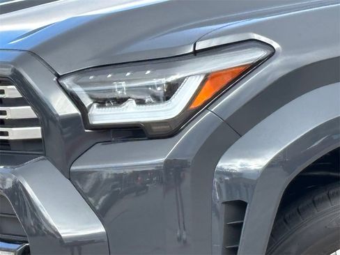 New 2025 Toyota 4Runner Limited image 7