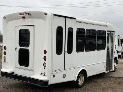 Used 2019 Ford E-350 and Econoline 350 Super Duty w/ Shuttle Bus Prep Package image 5