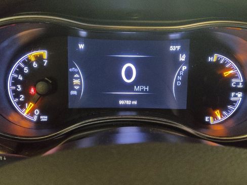 Used 2018 Jeep Grand Cherokee Overland image 23