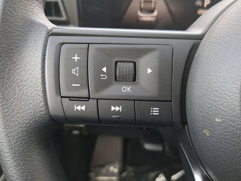 Certified 2026 Nissan Kicks SV FWD image 23