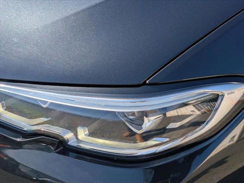 Used 2020 BMW 330i xDrive Sedan w/ Convenience Package image 9