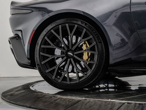 Used 2023 Aston Martin V12 Vantage RWD image 88