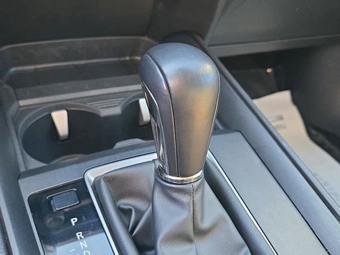 Used 2025 MAZDA CX-50 AWD 2.5 S w/ Preferred Package image 16