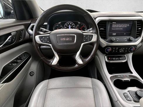 Used 2021 GMC Acadia SLT w/ Technology Package image 7