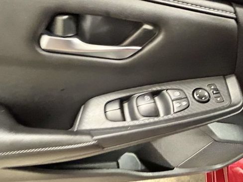 Used 2025 Nissan Sentra SV w/ All-Weather Package FWD image 14