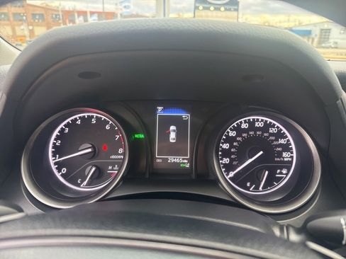 Used 2024 Toyota Camry SE image 28