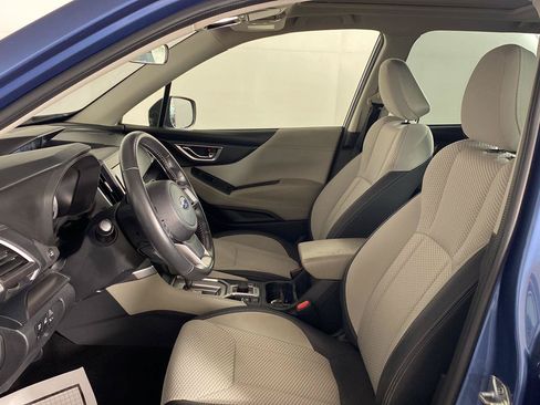 Used 2022 Subaru Forester Premium AWD/4WD image 14