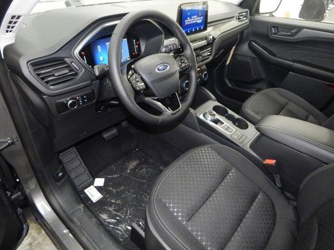 New 2026 Ford Escape Active w/ Cold Weather Package image 13