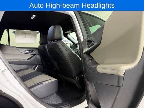New 2026 Chevrolet Equinox LT w/ Convenience Package II AWD/4WD image 20