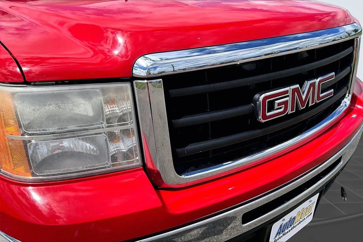 Used 2011 GMC Sierra 1500 SLT w/ SLT Convenience Package AWD/4WD image 35