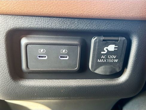 New 2026 Nissan Pathfinder Platinum image 26