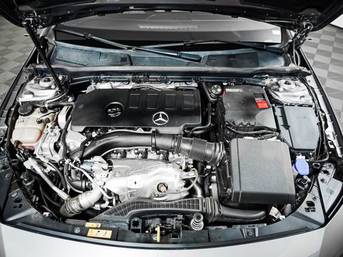 Certified 2023 Mercedes-Benz CLA 250 image 4