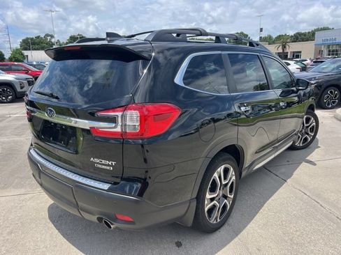 Used 2025 Subaru Ascent Touring AWD/4WD image 10