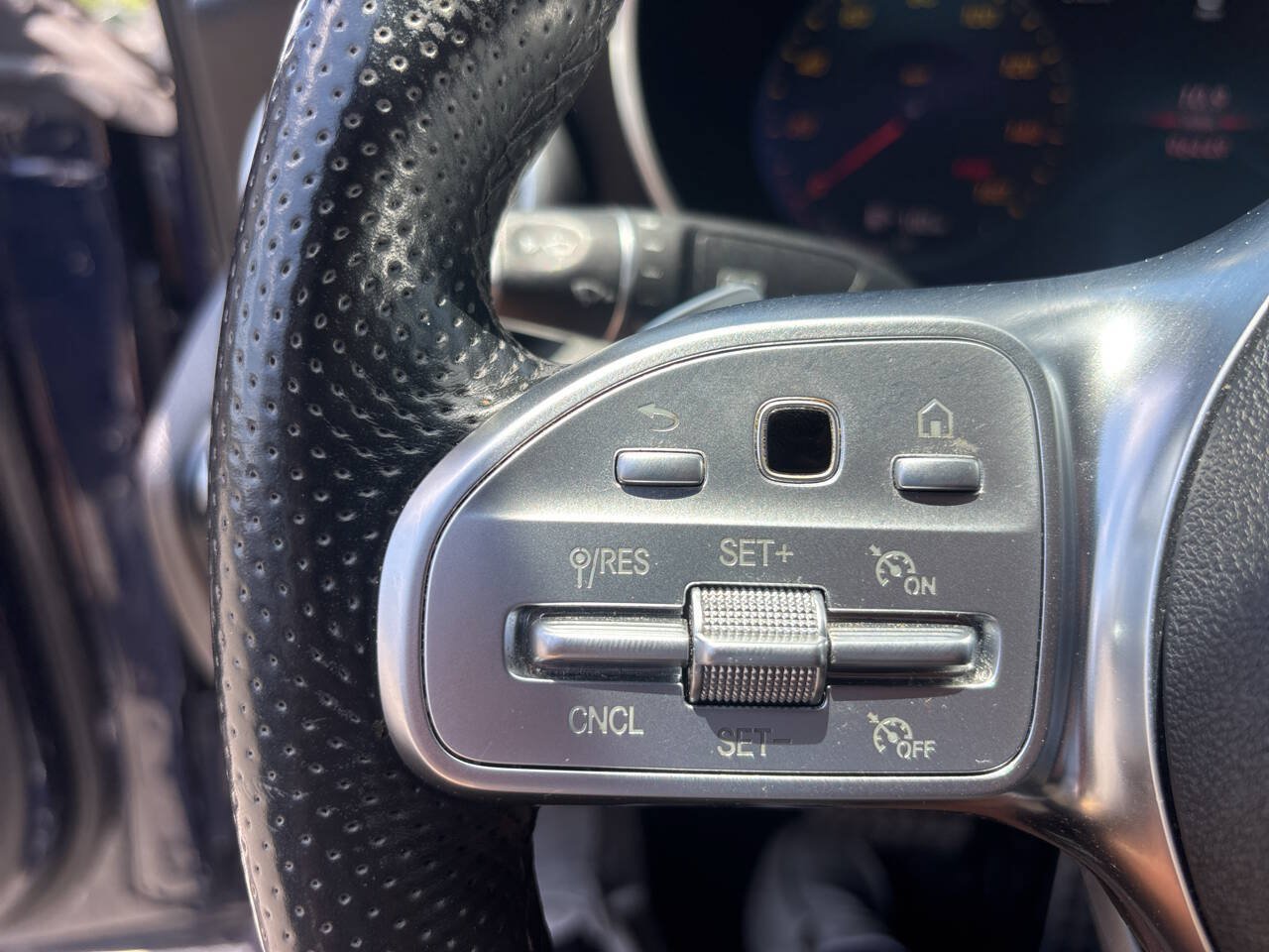 Used 2019 Mercedes-Benz C 300 4MATIC Sedan w/ AMG Line image 21