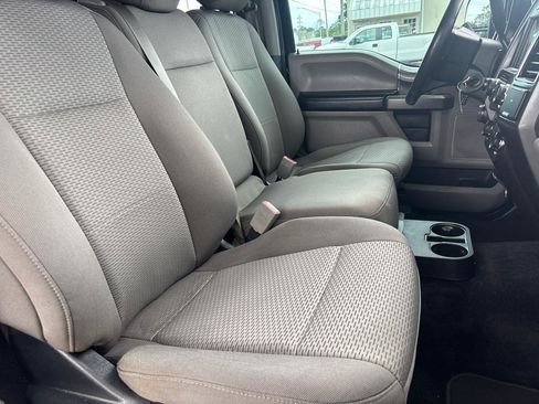 Used 2018 Ford F150 XLT w/ Equipment Group 302A Luxury AWD/4WD image 25