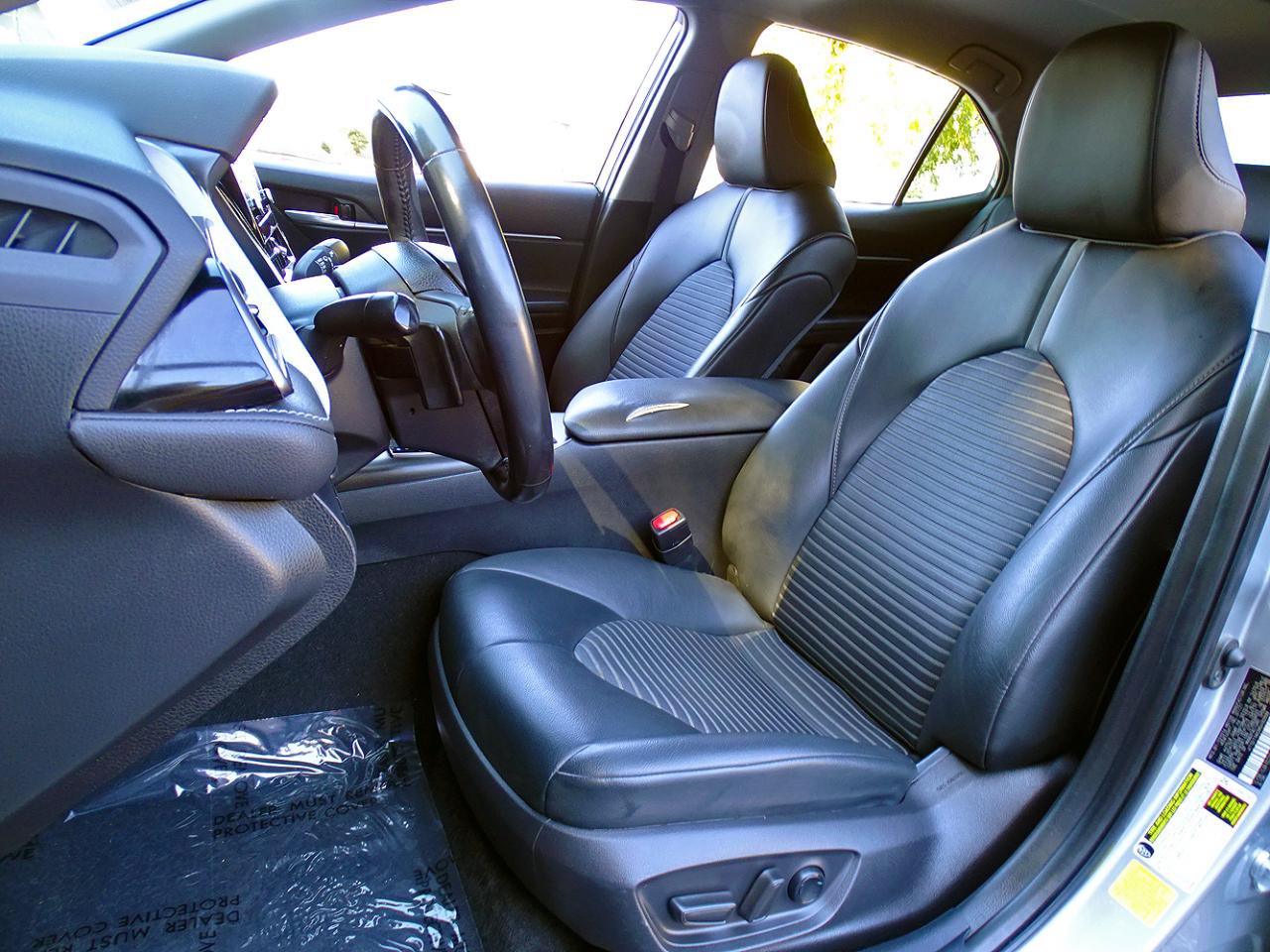 Used 2021 Toyota Camry SE FWD image 14