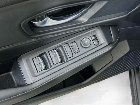 Used 2025 Honda Accord Sport image 15