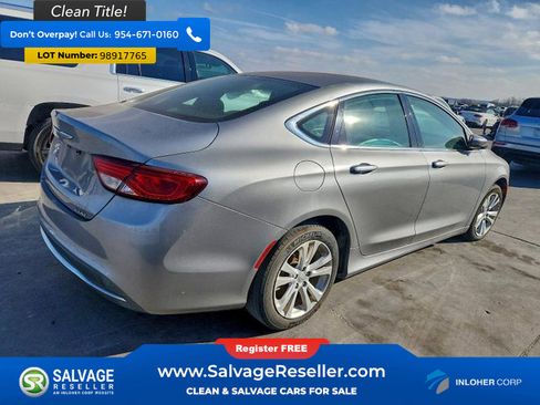 Used 2015 Chrysler 200 Limited image 4