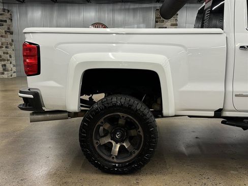 Used 2019 Chevrolet Silverado 2500 High Country w/ Duramax Plus Package image 17