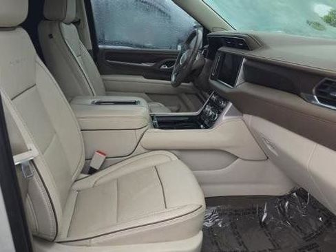 Used 2022 GMC Yukon XL Denali w/ Max Trailering Package AWD/4WD image 7