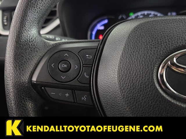 Used 2025 Toyota RAV4 XLE AWD/4WD image 15