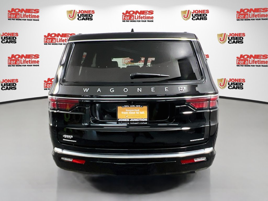 Used 2023 Jeep Wagoneer Series II AWD/4WD image 16