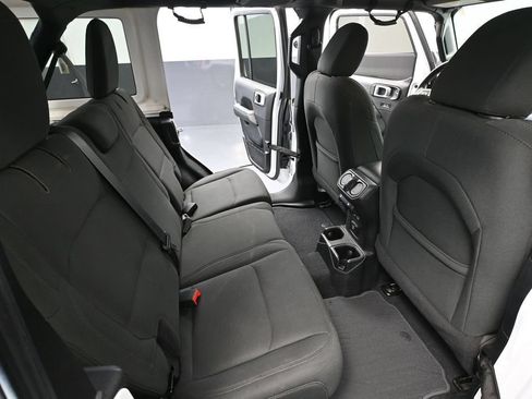 Used 2019 Jeep Wrangler Unlimited Sahara AWD/4WD image 42