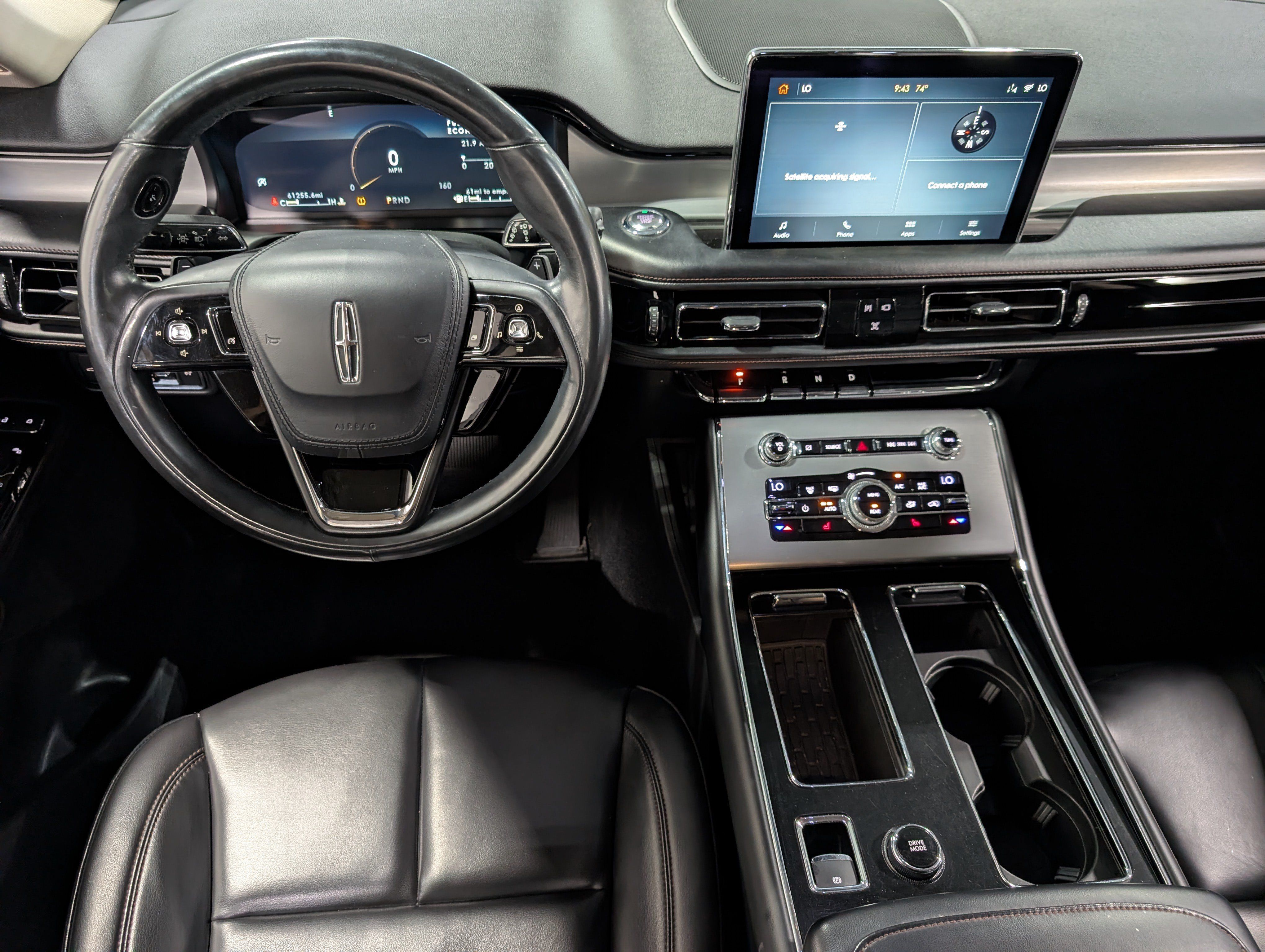 Used 2020 Lincoln Aviator AWD image 13
