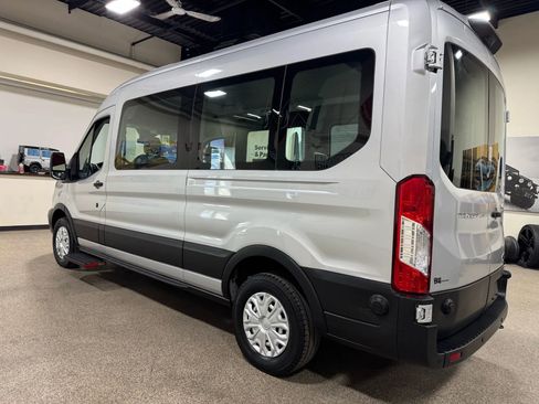 Used 2019 Ford Transit 250 148 Medium Roof image 19