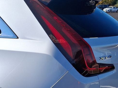 Certified 2021 Cadillac XT4 Premium Luxury w/ Cold Weather Package image 11