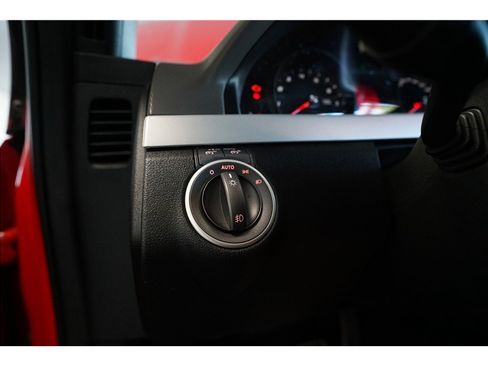 Used 2009 Pontiac G8 GT w/ Premium Package image 17