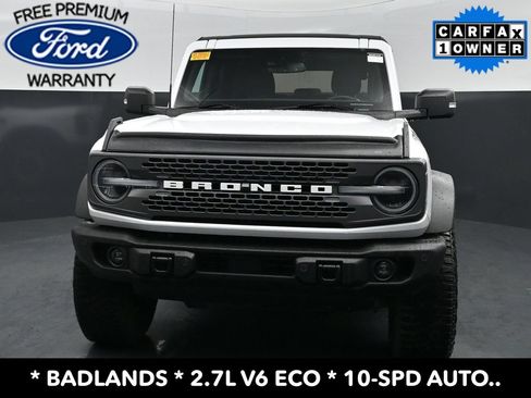 Used 2023 Ford Bronco Badlands w/ Sasquatch Package AWD/4WD image 2
