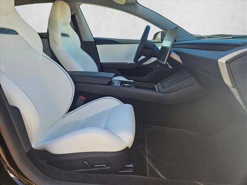 Used 2025 Tesla Model 3 Performance image 22