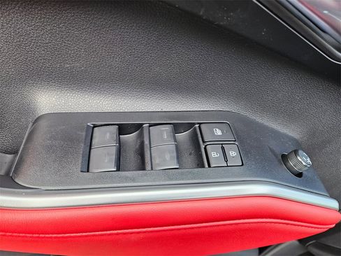 New 2025 Toyota Highlander XSE image 18