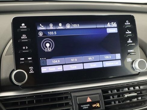 Used 2020 Honda Accord Sport image 32