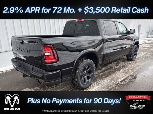 New 2026 RAM 1500 4x4 Crew Cab image 7