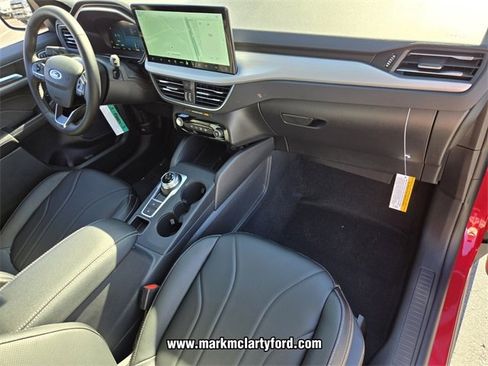 New 2026 Ford Escape SE w/ PHEV Premium Package image 13