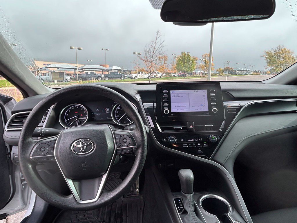 Used 2024 Toyota Camry LE AWD/4WD image 13