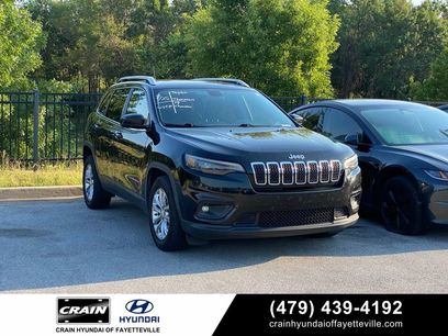 Used 2019 Jeep Cherokee Latitude w/ Popular Appearance Group
