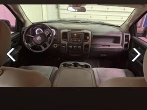 Used 2015 RAM 1500 Express image 18