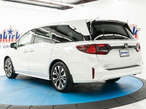 New 2026 Honda Odyssey Elite image 6