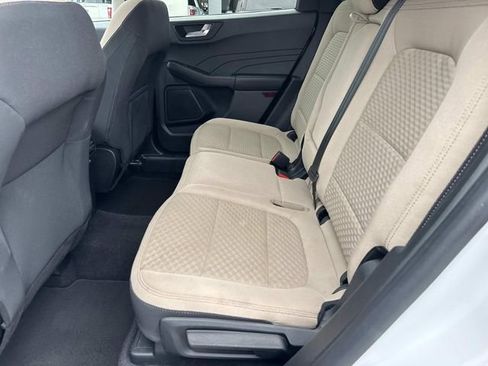 Used 2021 Ford Escape SE w/ Convenience Package FWD image 16