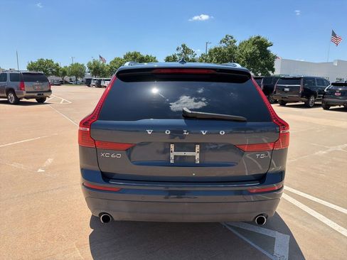 Used 2019 Volvo XC60 T5 Momentum w/ Premium Package AWD/4WD image 3