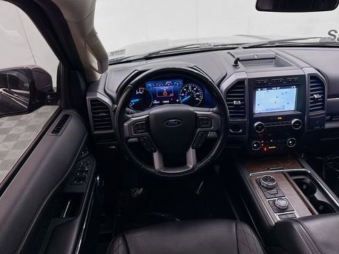 Used 2019 Ford Expedition Platinum image 25