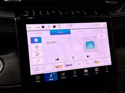 New 2025 Jeep Grand Cherokee L Limited w/ Black Appearance Package image 35