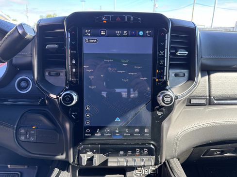 Certified 2024 RAM 2500 Limited image 24