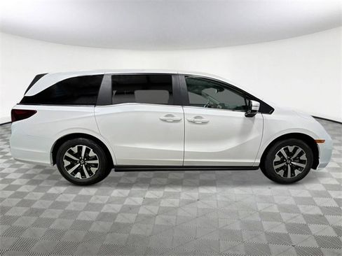 New 2026 Honda Odyssey EX-L image 7