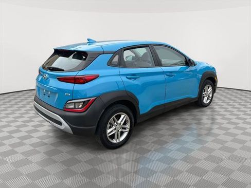 Used 2023 Hyundai Kona SE w/ Cargo Package image 6