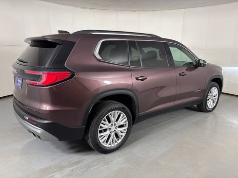 Certified 2024 GMC Acadia Elevation AWD/4WD image 10