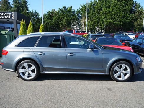 Used 2015 Audi A4 Premium Plus w/ Technology Package image 6
